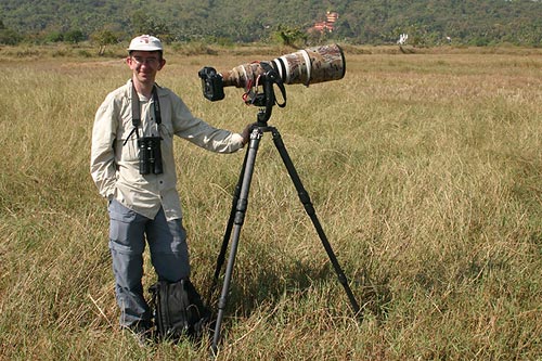 Baga Fields, Goa, India - Â© Ian Tew 2004